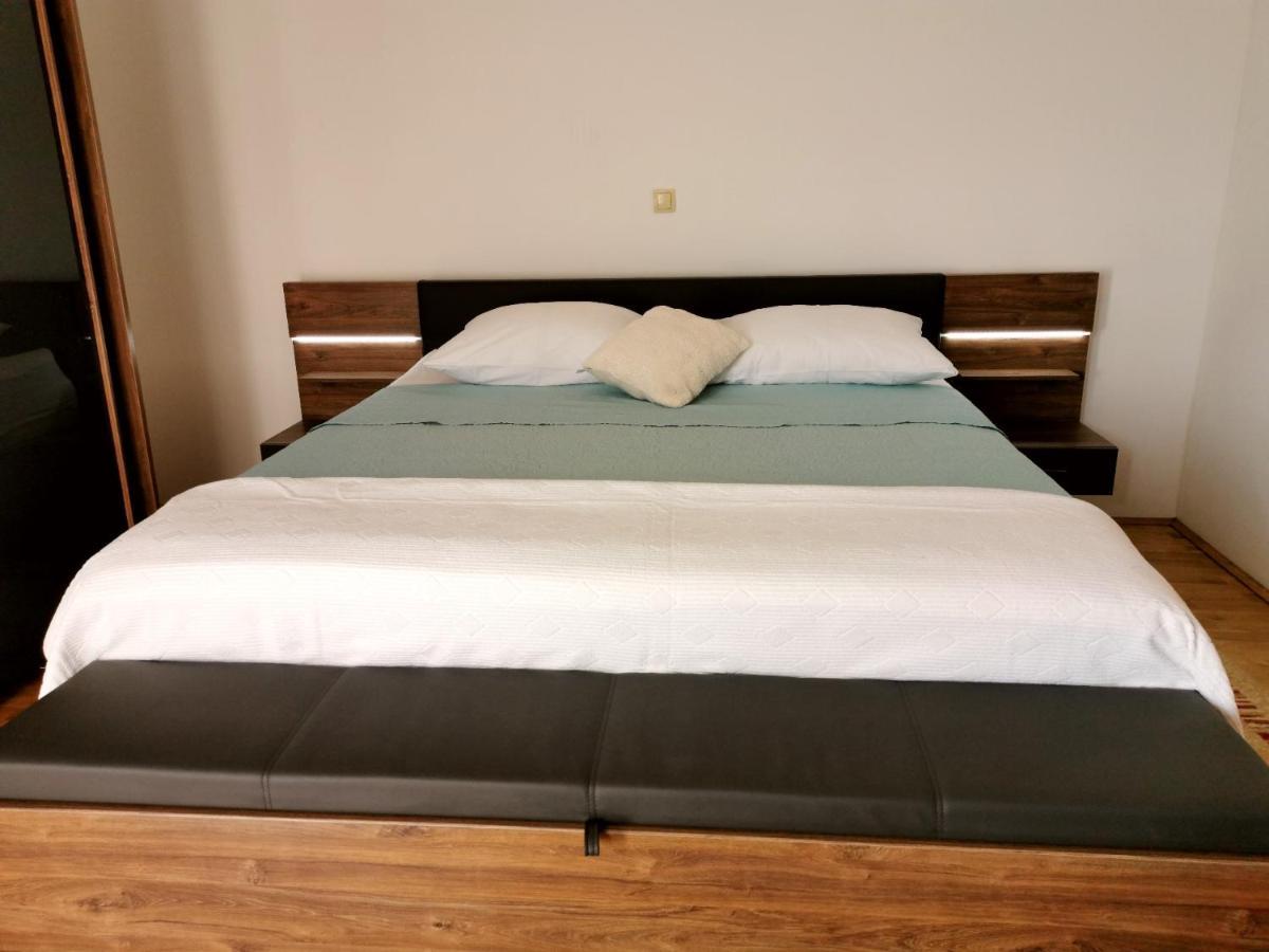 Apartment Brala โพเซดารเย ภายนอก รูปภาพ