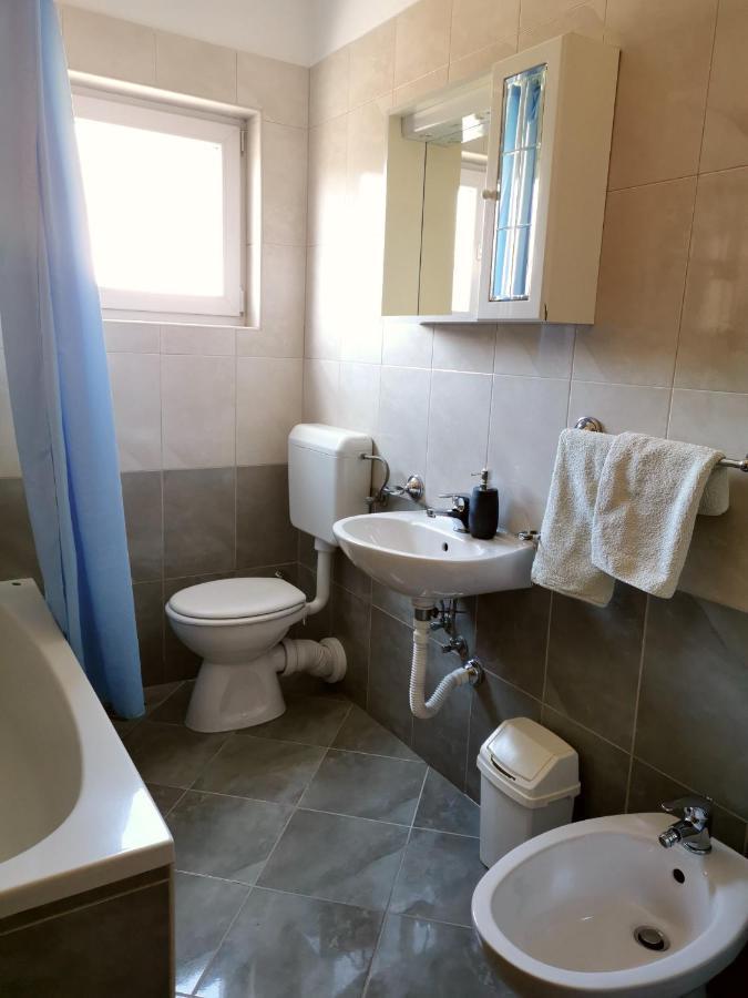 Apartment Brala โพเซดารเย ภายนอก รูปภาพ