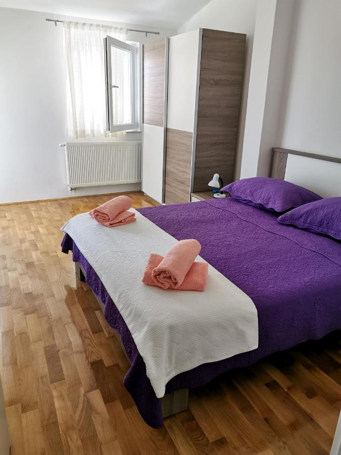 Apartment Brala โพเซดารเย ภายนอก รูปภาพ